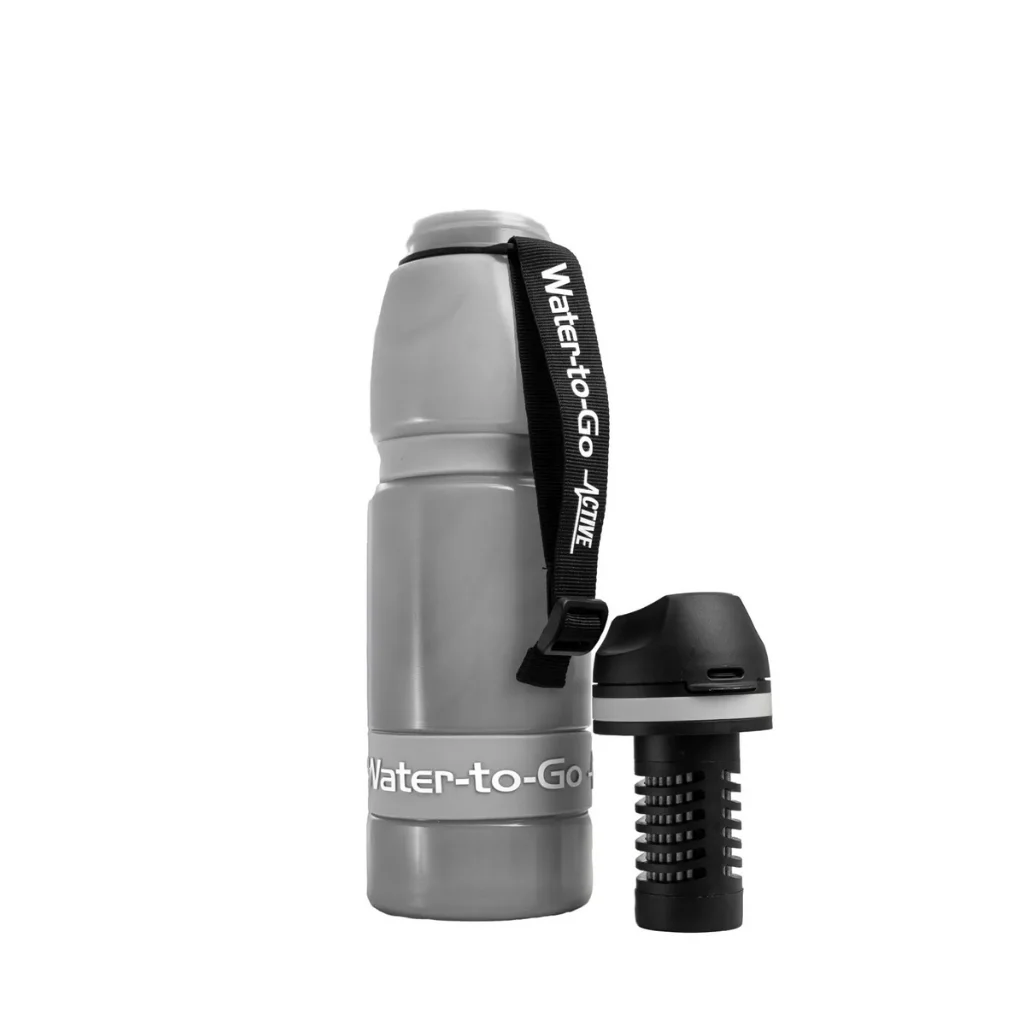 Survival waterfilter fles Water-to-Go Eco-Active 1 liter met afneembare dop en geïntegreerd 3-in-1 filter voor water zuiveren tijdens survival en outdoor